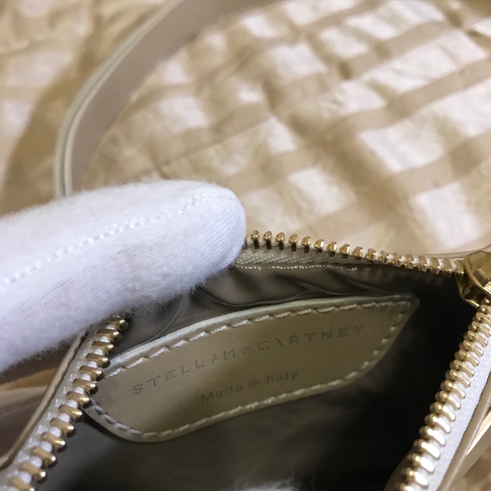 FIRM RARE Stella McCartney Very Large White Vegan Hobo Bag - Picture 14 of 15